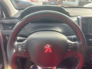 Peugeot 208 1.6 HDI   - Foto 10