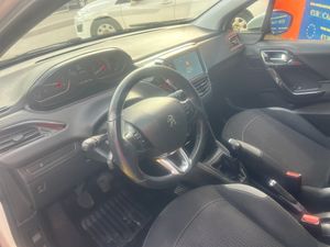 Peugeot 208 1.6 HDI   - Foto 11