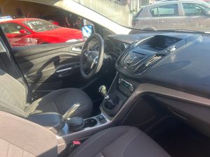 Ford Kuga 1.5 I   - Foto 19