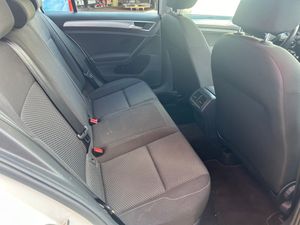 Volkswagen Golf Variant 1.6 TDI   - Foto 25