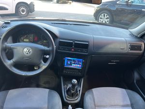 Volkswagen Golf 1.9 TDI   - Foto 13