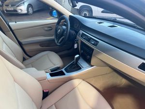 BMW Serie 3 320 D AUT   - Foto 20