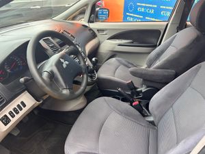 Mitsubishi Grandis 2.0 CRDI   - Foto 11