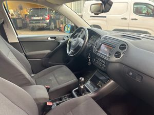 Volkswagen Tiguan 2.0 TDI   - Foto 19