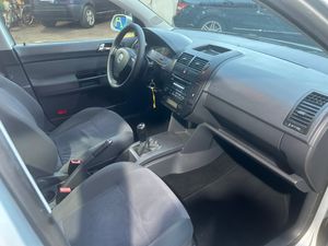 Volkswagen Polo 1.4 I   - Foto 20