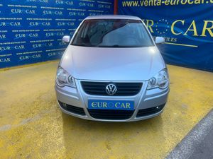 Volkswagen Polo 1.4 I   - Foto 4