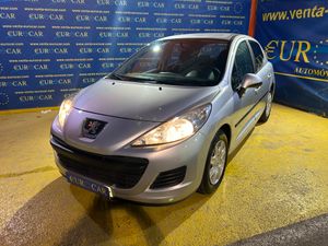 Peugeot 207 1.4 I   - Foto 3