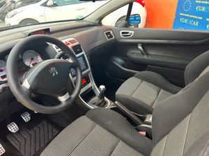 Peugeot 307 CC 1.6 I   - Foto 11