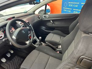 Peugeot 307 CC 1.6 I   - Foto 12