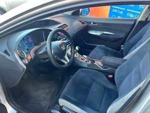 Honda Civic 1.4 I   - Foto 14