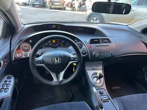 Honda Civic 1.4 I   - Foto 17