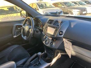 Toyota Rav4 2.0 I AUT   - Foto 23