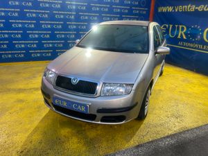 Skoda Fabia 1.2 I   - Foto 4