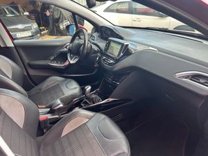 Peugeot 2008 1.2 PURETECH   - Foto 24