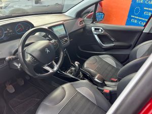 Peugeot 2008 1.2 PURETECH   - Foto 15