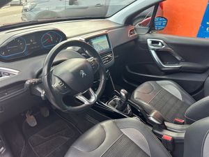 Peugeot 2008 1.2 PURETECH   - Foto 14