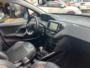 Peugeot 2008 1.2 PURETECH   - Foto 22