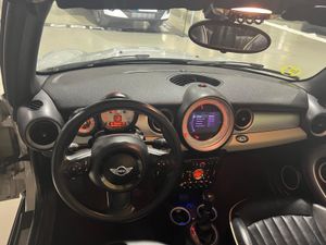 MINI Cabrio 2.0 D 2.0 D  - Foto 23