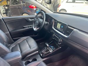 Kia Stonic 1.2 I   - Foto 24