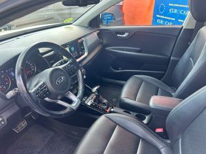 Kia Stonic 1.2 I   - Foto 16