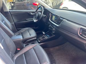 Kia Stonic 1.2 I   - Foto 26