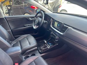 Kia Stonic 1.2 I   - Foto 25