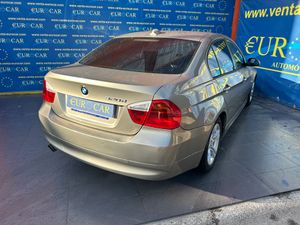 BMW Serie 3 320 D   - Foto 26