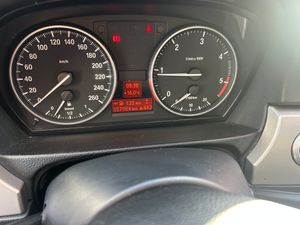 BMW Serie 3 320 D   - Foto 8