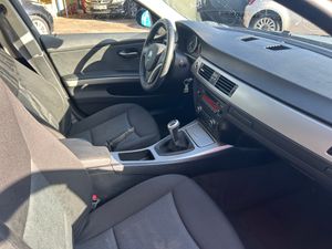 BMW Serie 3 320 D   - Foto 21
