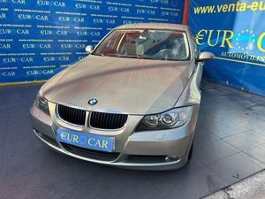 BMW Serie 3 320 D   - Foto 4