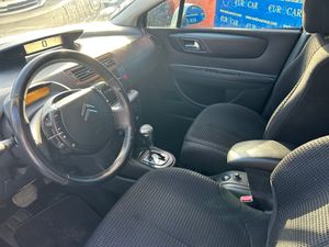 Citroën C4 1.6 I AUT   - Foto 14