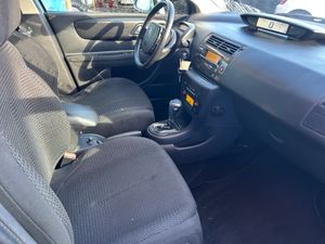Citroën C4 1.6 I AUT   - Foto 23
