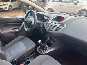 Ford Fiesta 1.3 I   - Foto 20