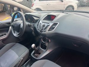 Ford Fiesta 1.3 I   - Foto 19