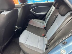Hyundai i20 1.3 I   - Foto 17