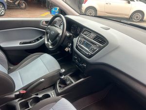 Hyundai i20 1.3 I   - Foto 21