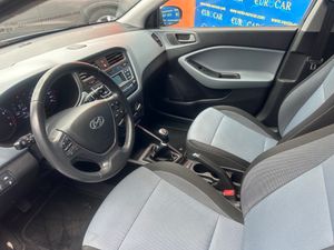 Hyundai i20 1.3 I   - Foto 13