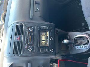 Volkswagen Touran 1.6 TDI   - Foto 10
