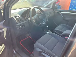 Volkswagen Touran 1.6 TDI   - Foto 17