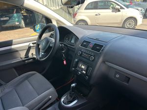 Volkswagen Touran 1.6 TDI   - Foto 21