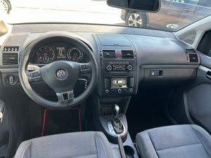 Volkswagen Touran 1.6 TDI   - Foto 19