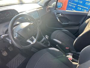 Peugeot 208 1.6 HDI   - Foto 12