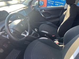 Peugeot 208 1.6 HDI   - Foto 14