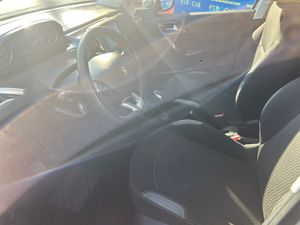 Peugeot 208 1.6 HDI   - Foto 15