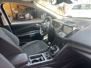 Ford Kuga 1.5 DCI   - Foto 24