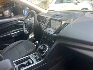 Ford Kuga 1.5 DCI   - Foto 23