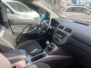Ford Kuga 2.0 TDCI   - Foto 22