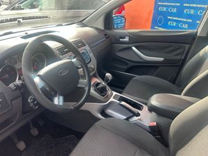Ford Kuga 2.0 TDCI   - Foto 14
