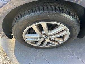 Volkswagen Touran 1.6 TDI   - Foto 20