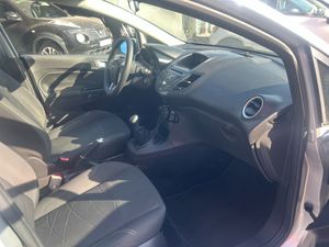Ford Fiesta 1.2 i   - Foto 22